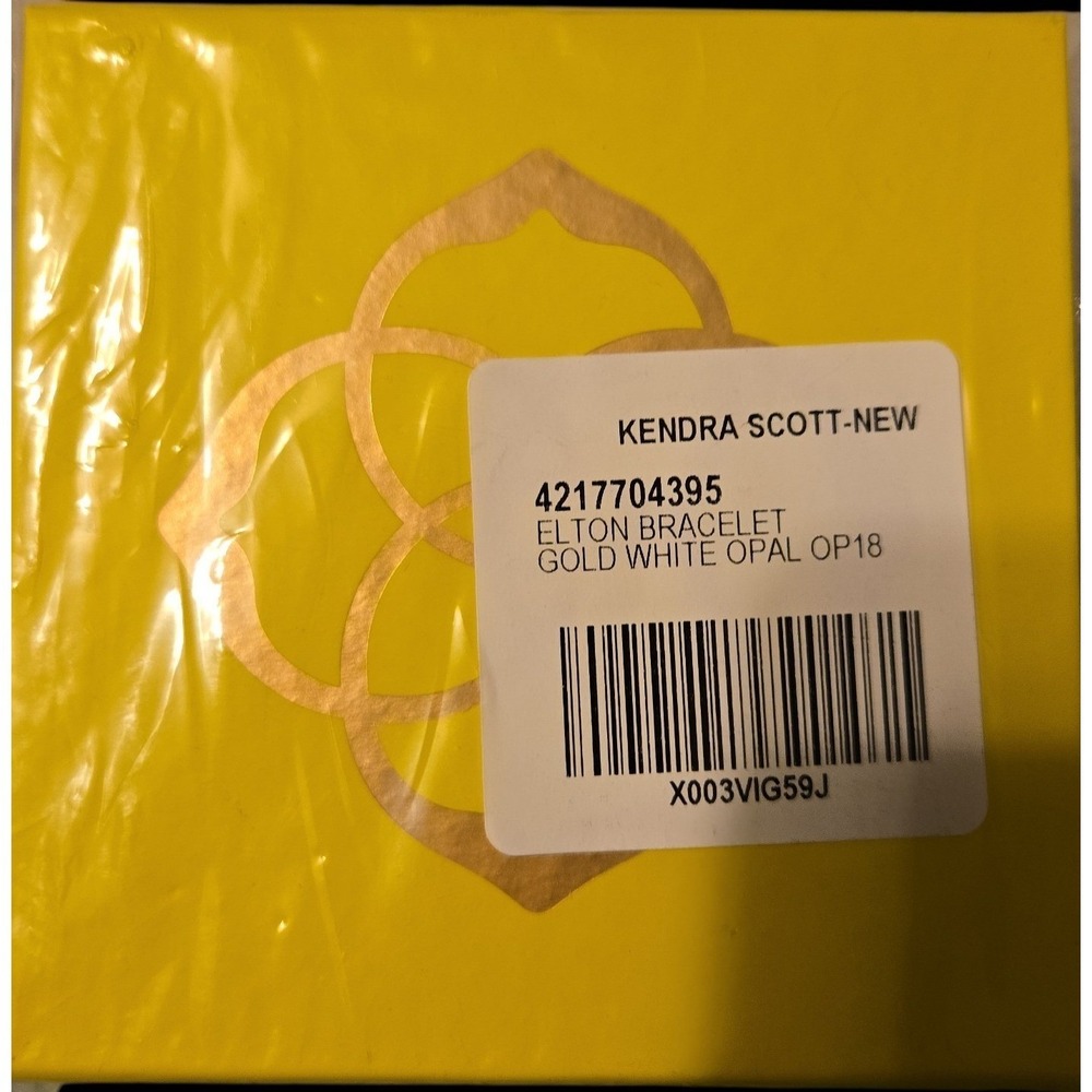 Kendra Scott Elton Gold Tone White Opal Cuff Bracelet New In Box - Picture 3 of 3
